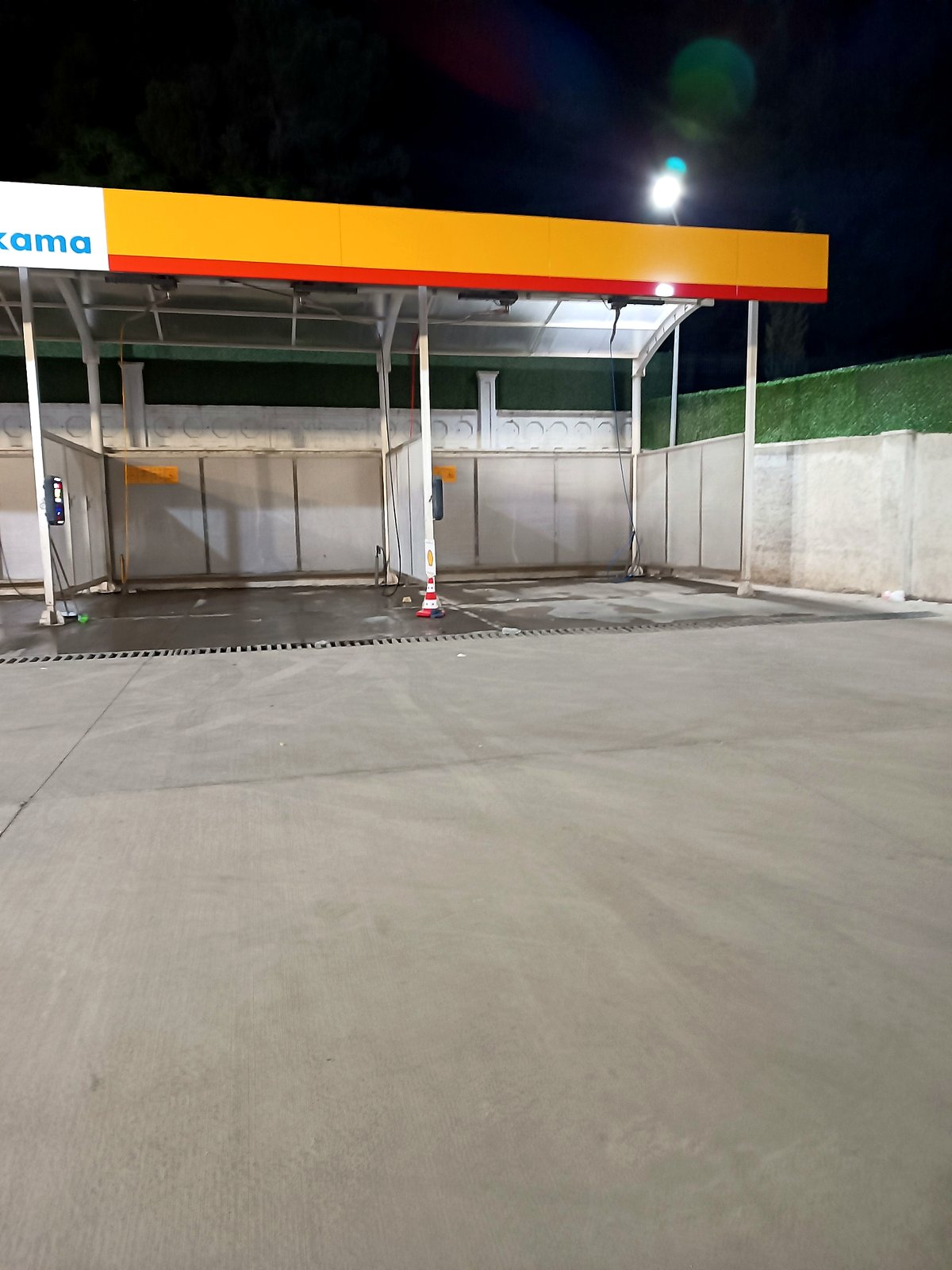 Shell Maraş — Shell Oto Yikama Alani Gece